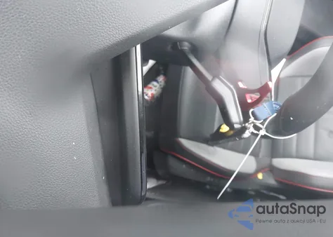 2024 Volkswagen Golf Gti 2.0T Se z USA, uszkodzony, nr VIN WVW3A7CD5RW217443